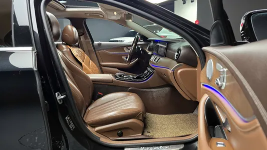 Mercedes-Benz E-Class W213 E300 4MATIC 2018 12