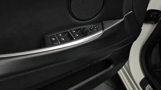 BMW 5 Series GT (F07) GT ED Edition 2015 16