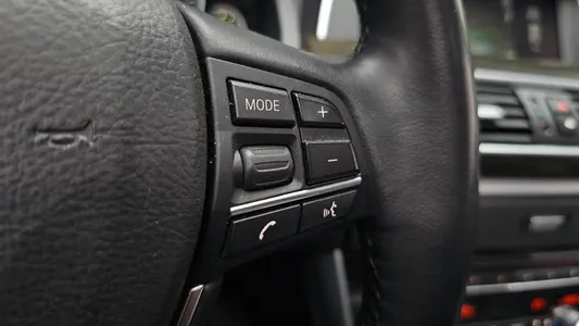 BMW 5 Series GT (F07) GT ED Edition 2015 30