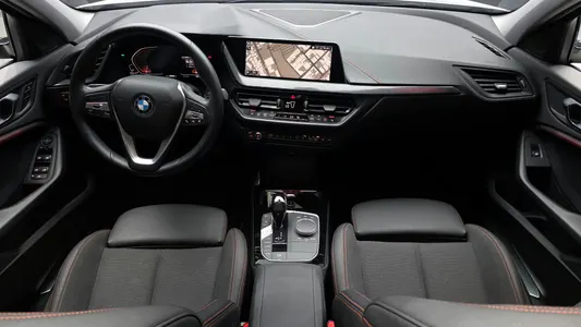 BMW 1 Series (F40) 118d 2020 7