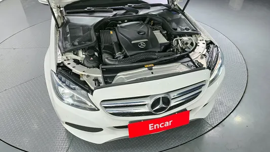 Mercedes-Benz C-Class W205 C200 2018 5