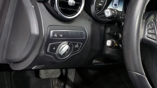 Mercedes-Benz C-Class W205 C200 2018 12
