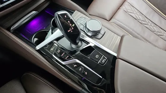 BMW 6 Series GT (G32) 620d 2024 9