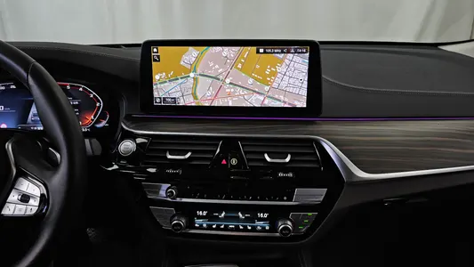 BMW 6 Series GT (G32) 620d 2024 14