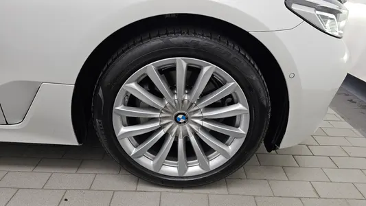 BMW 6 Series GT (G32) 620d 2024 21