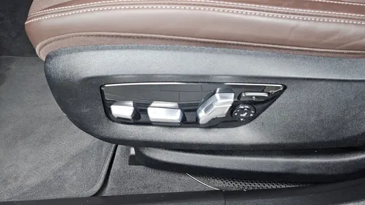 BMW 6 Series GT (G32) 620d 2024 32