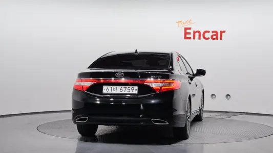 Hyundai Grandeur HG HG240 2013 4