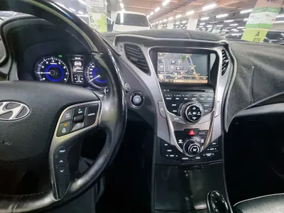 Hyundai Grandeur HG HG240 2013 38