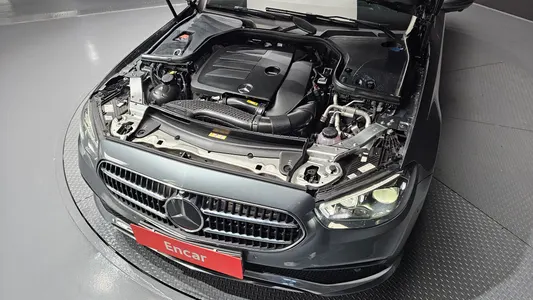 Mercedes-Benz E-Class W213 E350 4MATIC 2022 6