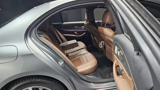 Mercedes-Benz E-Class W213 E350 4MATIC 2022 11