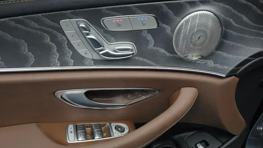 Mercedes-Benz E-Class W213 E350 4MATIC 2022 13