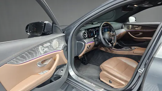 Mercedes-Benz E-Class W213 E350 4MATIC 2022 10