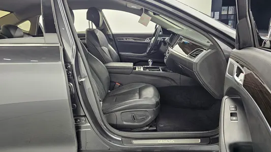 Genesis G80 3.3 GDI 2017 11