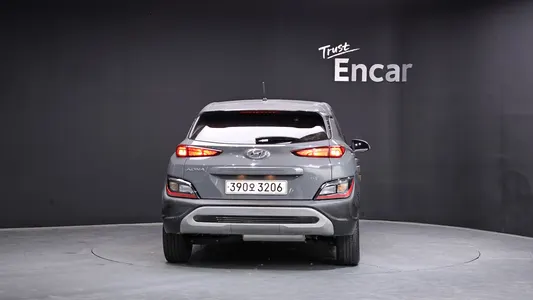Hyundai 코나 하이브리드 2021 4