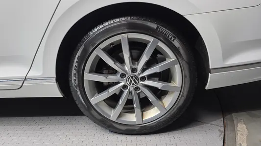 Volkswagen GT(B8) 2.0 TDI 2021 21
