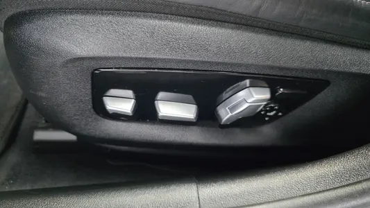 BMW 5 Series (G30) 530i M 2018 31