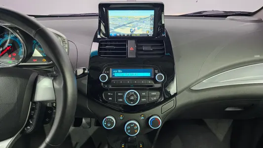 Chevrolet Spark LPG LT 2014 13