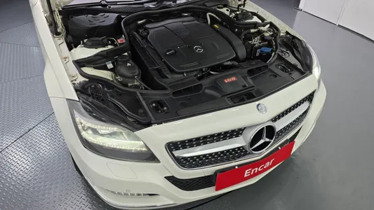 Mercedes-Benz CLS-Class W218 CLS350 2012 6