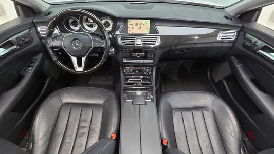 Mercedes-Benz CLS-Class W218 CLS350 2012 7