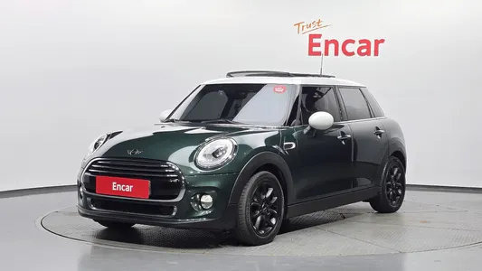 MINI D 5 HIGH 2016