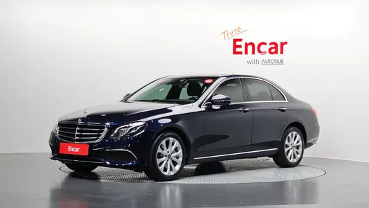 Mercedes-Benz E-Class W213 E300 4MATIC 2019