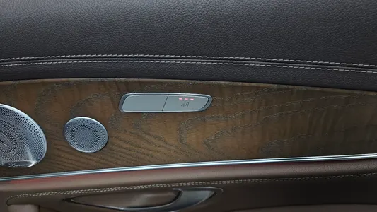 Mercedes-Benz E-Class W213 E300 4MATIC 2019 16