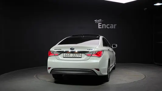 Hyundai 쏘나타 하이브리드 2.0 2013 4