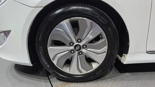 Hyundai 쏘나타 하이브리드 2.0 2013 5