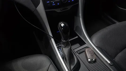 Hyundai 쏘나타 하이브리드 2.0 2013 9