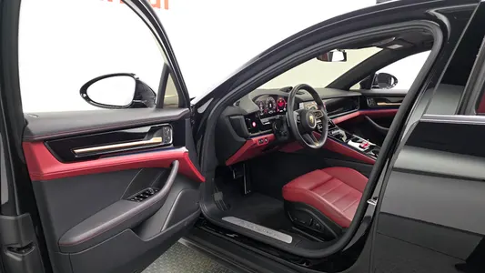 Porsche (976) 2.9 AWD 2024 10