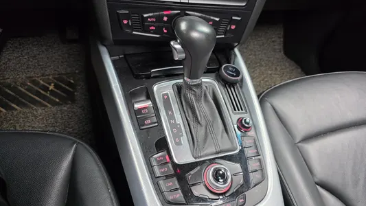 Audi Q5 2.0 TDI 2012 9