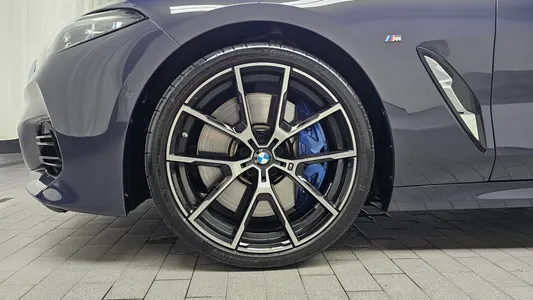 BMW 8 Series (G15) M850i xDrive 2024 5