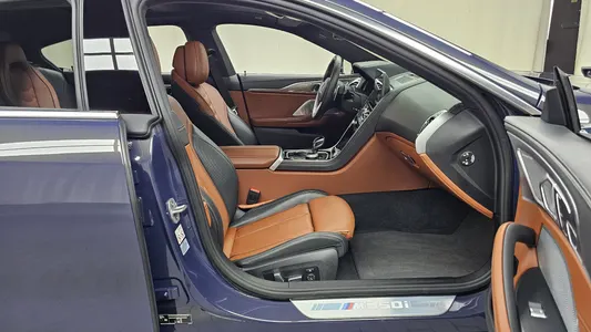 BMW 8 Series (G15) M850i xDrive 2024 26