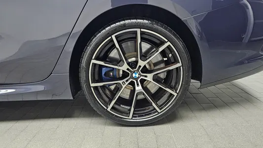 BMW 8 Series (G15) M850i xDrive 2024 21