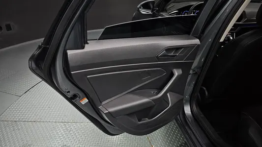 Volkswagen 7 1.4 TSI 2021 25