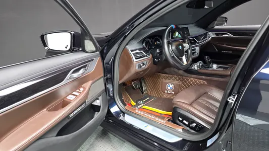 BMW 7 Series (G11) 730Ld xDrive M 2018 10