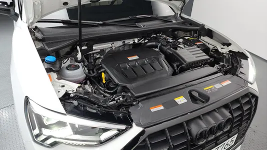 Audi Q3 (F3) 40 TFSI 2025 6
