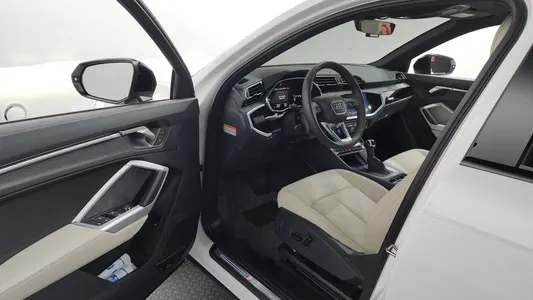 Audi Q3 (F3) 40 TFSI 2025 10