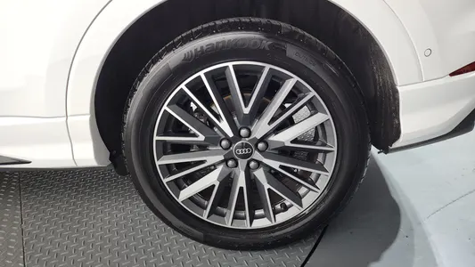 Audi Q3 (F3) 40 TFSI 2025 21