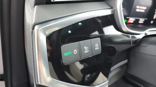 Audi Q3 (F3) 40 TFSI 2025 29