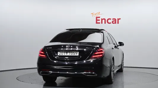 Mercedes-Benz S-Class W222 S450L 4MATIC 2020 4