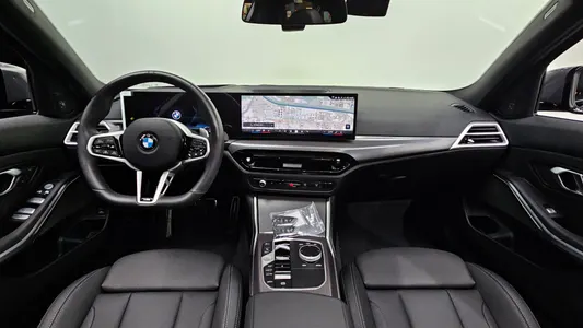 BMW 3 Series (G20) 320i M 2025 6