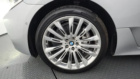 BMW 6 Series GT (G32) 640i xDrive 2018 5