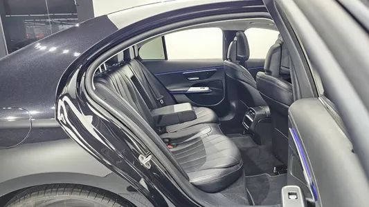Mercedes-Benz E-Class W214 E200 2024 19