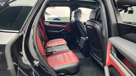Porsche (PO536) 3.0 2024 11