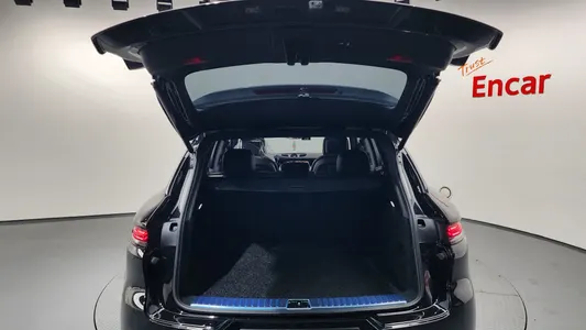 Porsche (PO536) 3.0 2024 20