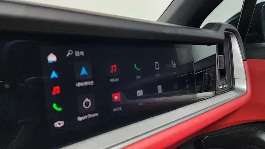 Porsche (PO536) 3.0 2024 36