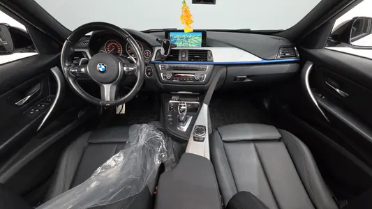 BMW 3 Series (F30) 320d M 2015 6
