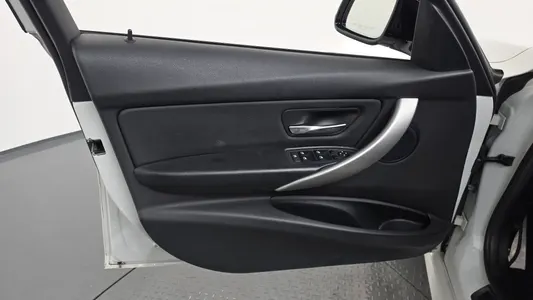 BMW 3 Series (F30) 320d M 2015 24