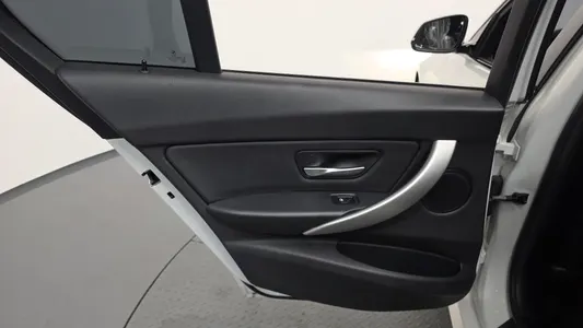 BMW 3 Series (F30) 320d M 2015 25